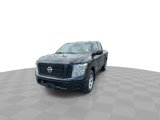 Used 2019 Nissan Titan S image 4