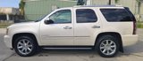 Used 2011 GMC Yukon Denali image 2