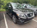 Certified 2017 Nissan Pathfinder SL w/ SL Premium Package image 2