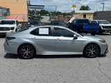 Used 2022 Toyota Camry SE image 2