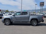 Used 2022 GMC Canyon Denali image 2