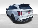 Used 2021 Kia Sorento SX image 3