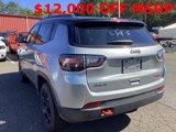 Used 2023 Jeep Compass Trailhawk w/ Trailhawk Elite Group image 2