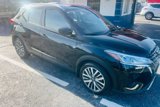 Used 2023 Nissan Kicks SV image 2