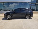 Certified 2023 Porsche Cayenne Platinum Edition image 2