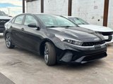 Used 2023 Kia Forte LXS image 2