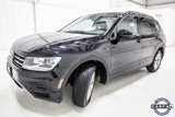 Used 2019 Volkswagen Tiguan SE w/ Panoramic Sunroof Package image 2