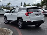 Used 2023 GMC Terrain SLT image 4