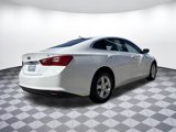Used 2023 Chevrolet Malibu LT image 3