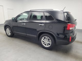 Used 2015 Kia Sorento LX image 3