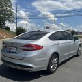 Used 2017 Ford Fusion SE image 5