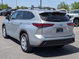 Used 2022 Toyota Highlander LE image 4