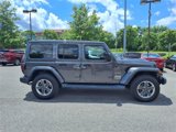 Used 2019 Jeep Wrangler Unlimited Sahara image 2