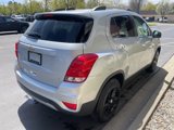 Used 2020 Chevrolet Trax LT w/ LT Convenience Package image 6