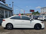 Used 2021 Toyota Corolla LE image 3