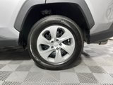 Used 2022 Toyota RAV4 LE image 6
