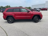Used 2018 Jeep Grand Cherokee Trailhawk image 2