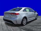 Used 2022 Toyota Corolla LE image 4