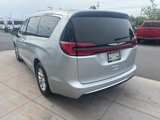 Used 2023 Chrysler Pacifica Touring-L image 2