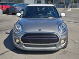 Used 2019 MINI Cooper 2-Door Hardtop image 2