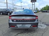 Used 2022 Hyundai Sonata Blue image 4