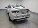 Used 2017 Ford Fusion SE image 6