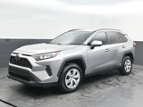 Used 2019 Toyota RAV4 LE image 3