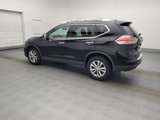 Used 2016 Nissan Rogue SV image 3