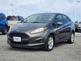 Used 2015 Ford Fiesta SE image 3