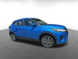 Used 2024 Nissan Kicks SV image 2