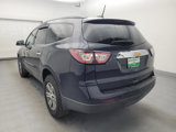 Used 2017 Chevrolet Traverse LT image 5