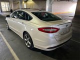 Used 2014 Ford Fusion SE image 2
