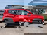 Used 2018 Jeep Renegade Latitude image 2