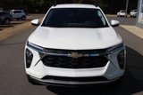 Certified 2025 Chevrolet Trax LT w/ Driver Confidence Package image 2