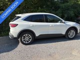 Used 2020 Ford Escape SE image 4
