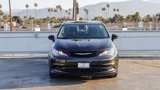 Used 2023 Chrysler Voyager LX image 3