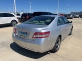 Used 2010 Toyota Camry LE image 3