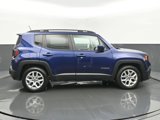 Used 2016 Jeep Renegade Latitude w/ Popular Equipment Group image 6