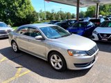 Used 2014 Volkswagen Passat 1.8T Wolfsburg Edition image 3
