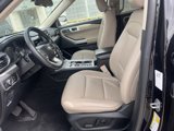 Used 2023 Ford Explorer XLT w/ Equipment Group 202A image 5