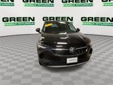 Used 2021 Buick Envision Essence w/ Technology Package I image 4