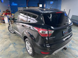 Used 2017 Ford Escape SE image 3