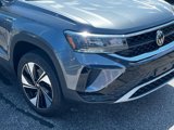 New 2024 Volkswagen Taos SE image 5