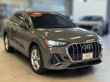 Used 2022 Audi Q3 2.0T Premium w/ Convenience Package image 3