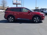 Used 2022 Nissan Rogue SL w/ SL Premium Package image 4