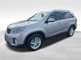 Used 2015 Kia Sorento LX image 3
