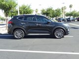 Used 2021 Hyundai Tucson Limited image 3