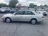 Used 2004 Toyota Avalon XLS image 3