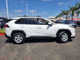Used 2020 Toyota RAV4 XLE image 3