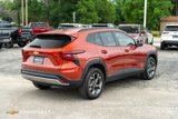 Used 2024 Chevrolet Trax LT w/ Sunroof Package image 6